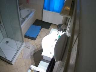 Julmodels Bathroom 2nd Floor-2